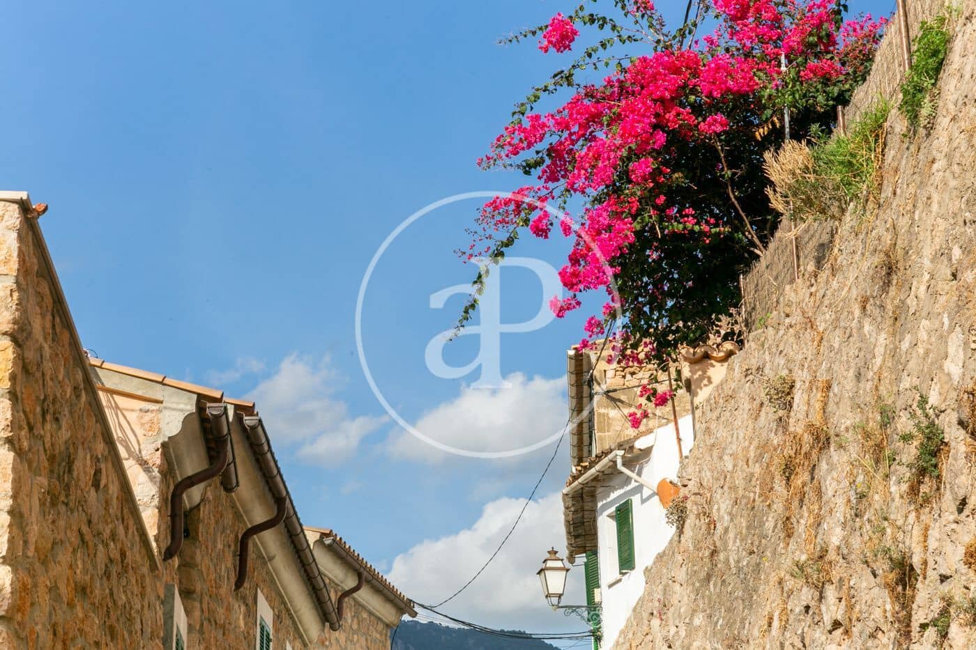 Grunde uden byggetilladelser til salg i Bunyola - € 350.000 (Ref: 8718973)