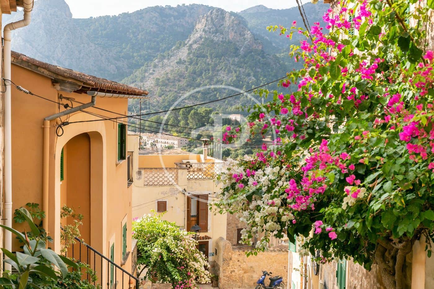 Grunde uden byggetilladelser til salg i Bunyola - € 350.000 (Ref: 8718973)