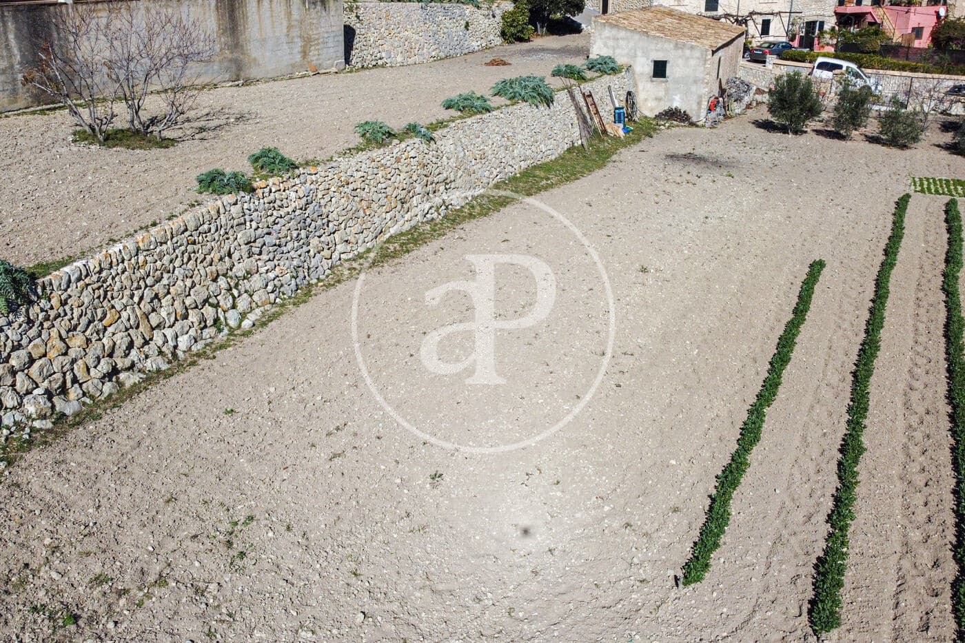 Grunde uden byggetilladelser til salg i Puigpunyent - € 280.000 (Ref: 8718986)