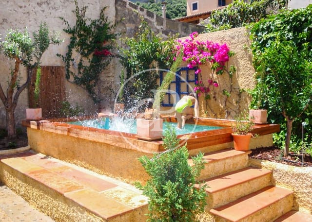 5 slaapkamer Villa te koop in Capdepera met zwembad - € 880.000 (Ref: 8719003)