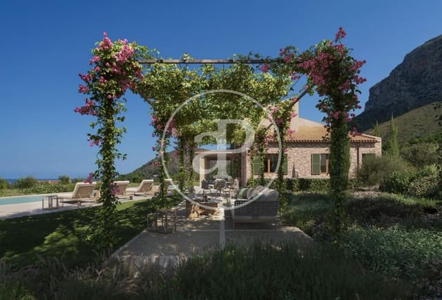 Grunde uden byggetilladelser til salg i Colonia de Sant Pere / Colonia de San Pedro, Artà - € 3.500.000 (Ref: 8719032)