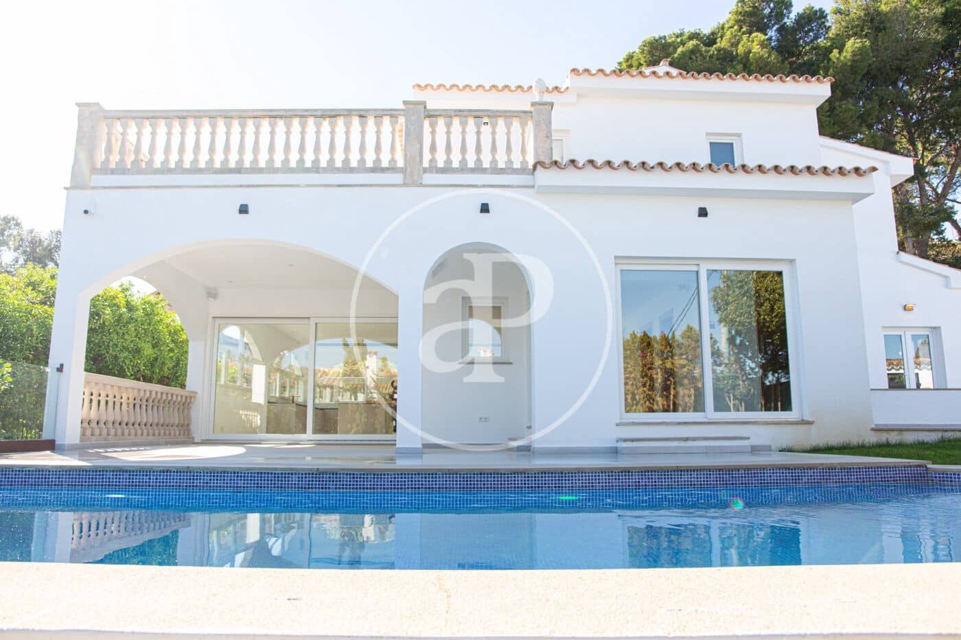 3 chambre Villa/Maison à vendre à Genova avec piscine - 3 200 000 € (Ref: 8719033)