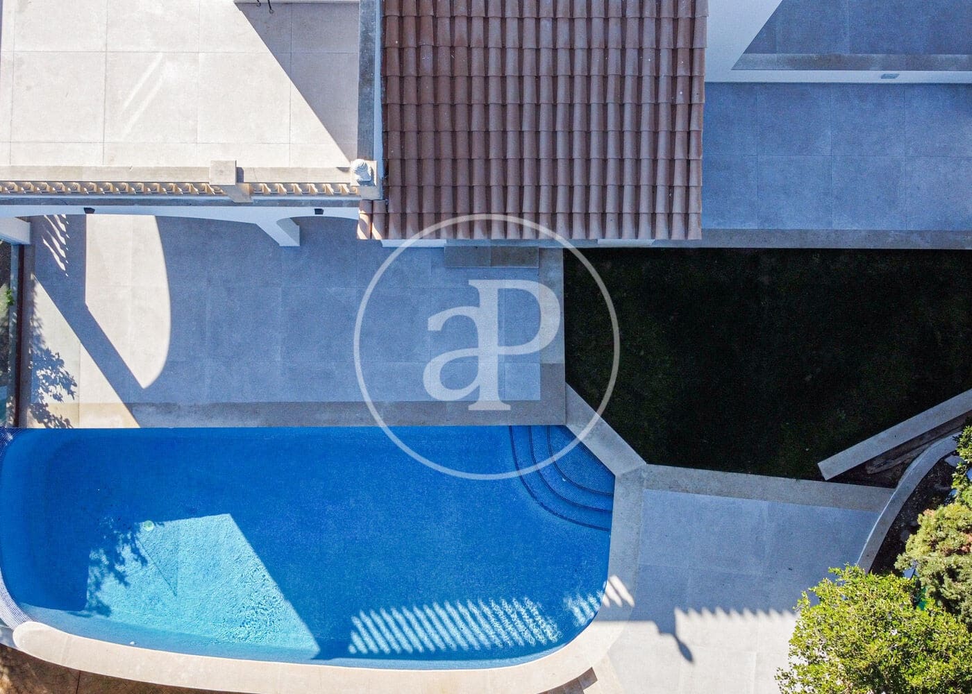 3 chambre Villa/Maison à vendre à Genova avec piscine - 3 200 000 € (Ref: 8719033)