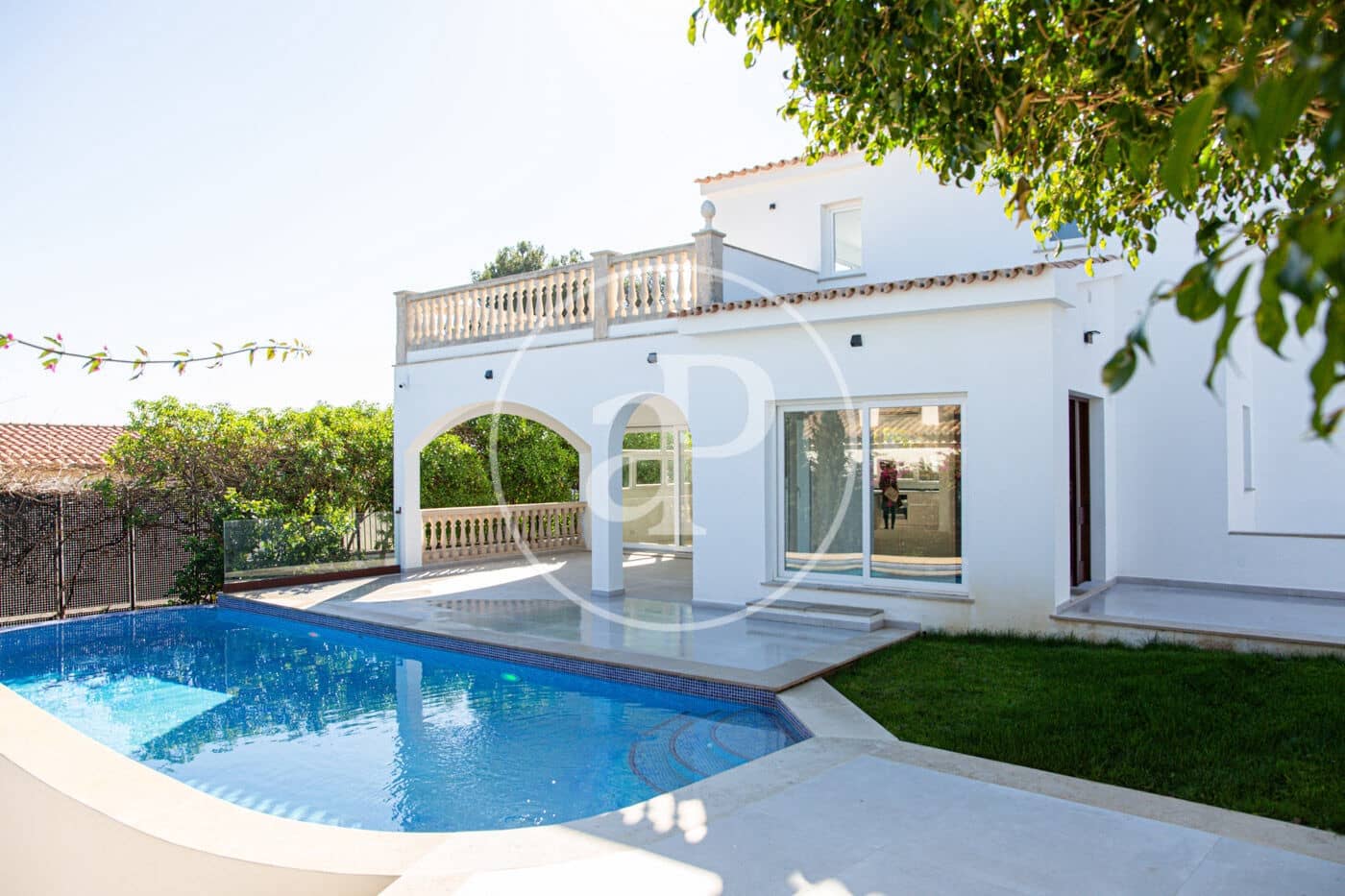 3 chambre Villa/Maison à vendre à Genova avec piscine - 3 200 000 € (Ref: 8719033)