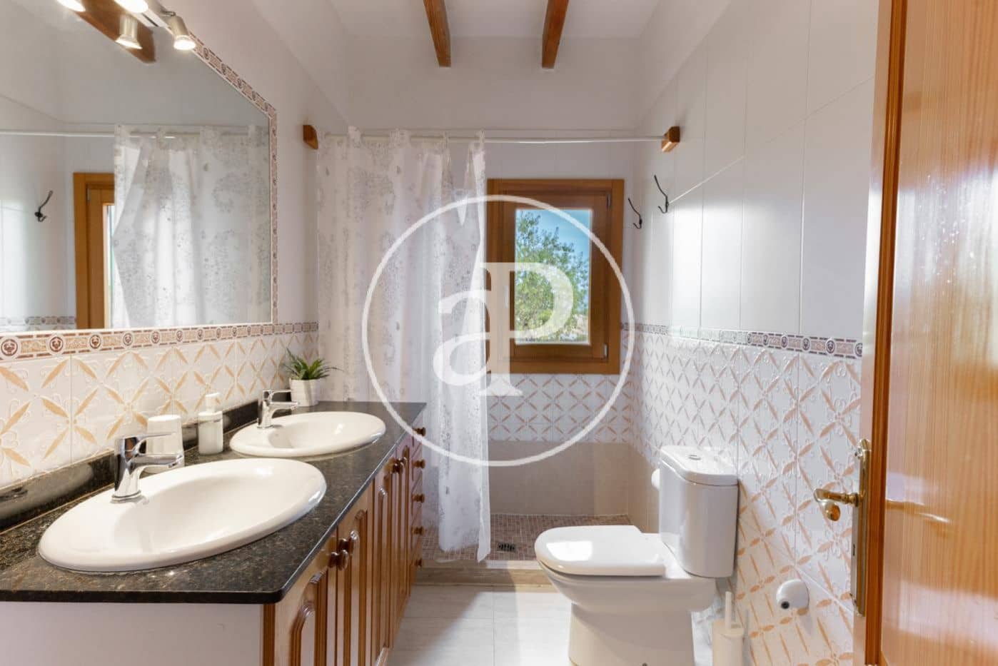 8 makuuhuone Huvila vuokrattavana paikassa Binissalem mukana uima-altaan - 5 000 € (Ref: 8726540)