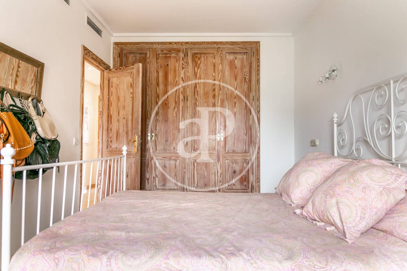 3 soveværelse Lejlighed til leje i Cas Catala med swimmingpool - € 4.500 (Ref: 8726541)