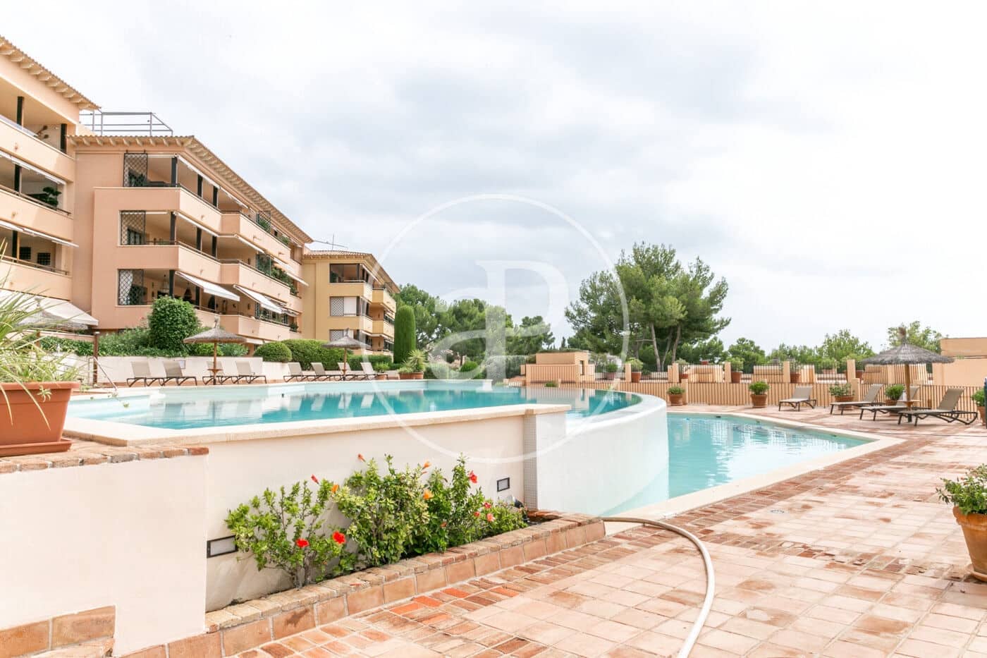 3 soveværelse Lejlighed til leje i Cas Catala med swimmingpool - € 4.500 (Ref: 8726541)