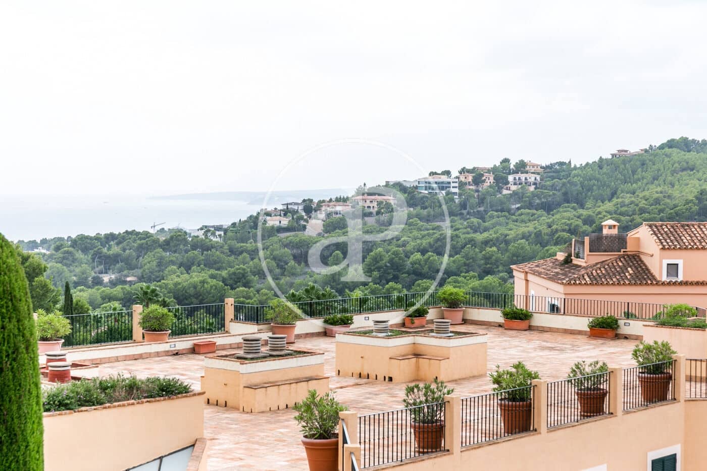 3 soveværelse Lejlighed til leje i Cas Catala med swimmingpool - € 4.500 (Ref: 8726541)