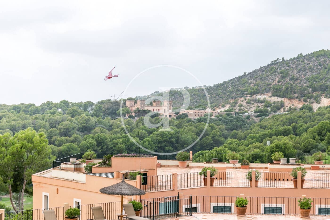 3 soveværelse Lejlighed til leje i Cas Catala med swimmingpool - € 4.500 (Ref: 8726541)