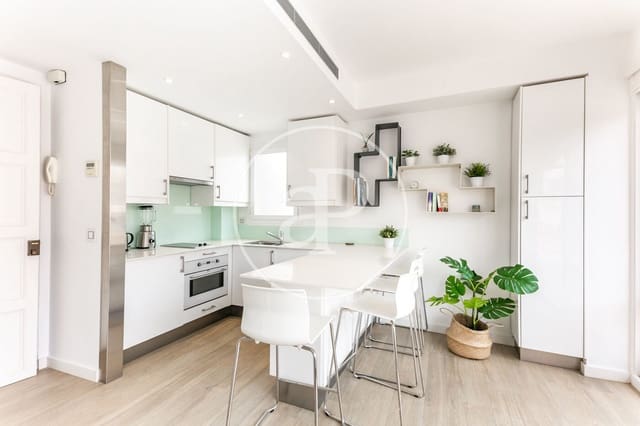 1 sovrum Lägenhet att hyra i Monti-Sion, Palma de Mallorca - 2 100 € (Ref: 8726556)