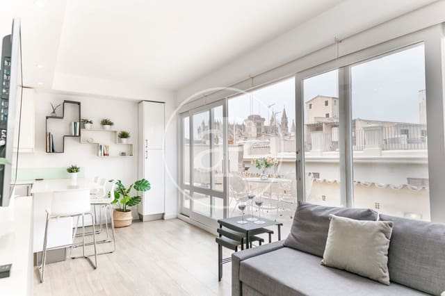 1 sovrum Lägenhet att hyra i Monti-Sion, Palma de Mallorca - 2 100 € (Ref: 8726556)