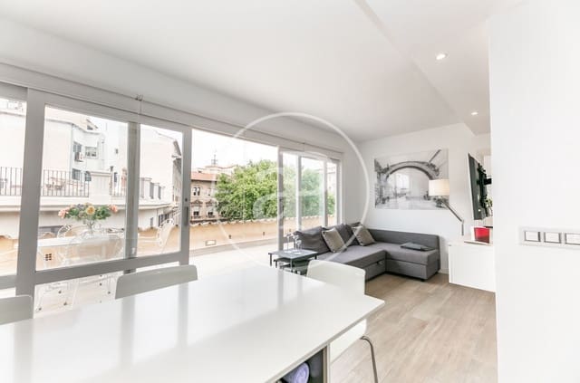 1 sovrum Lägenhet att hyra i Monti-Sion, Palma de Mallorca - 2 100 € (Ref: 8726556)