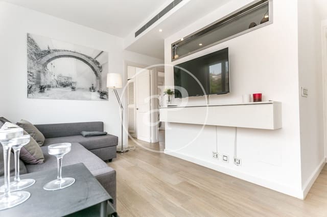 1 sovrum Lägenhet att hyra i Monti-Sion, Palma de Mallorca - 2 100 € (Ref: 8726556)