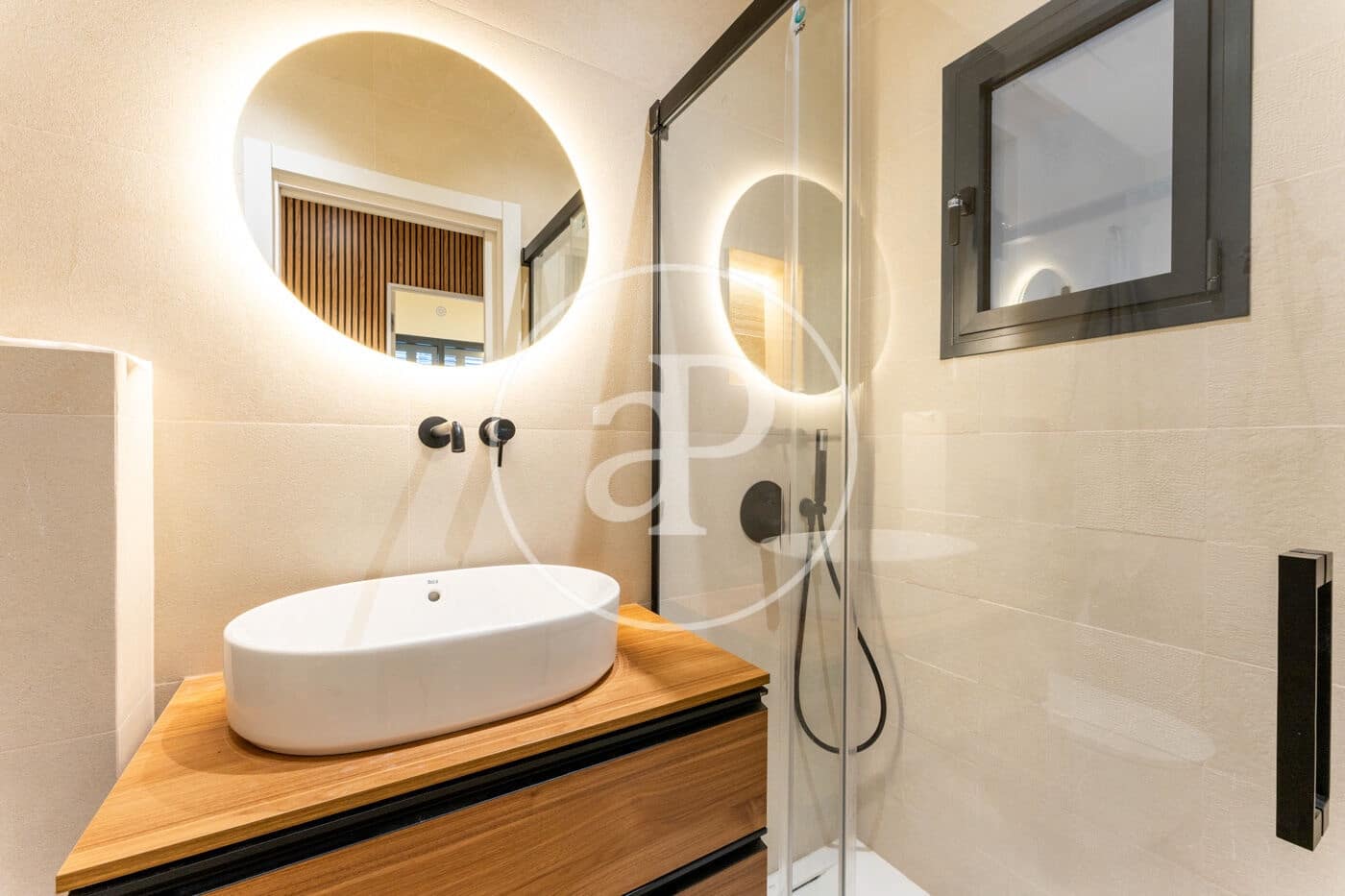 3 bedroom Apartment for rent in Palma de Mallorca - € 2,950 (Ref: 8726560)