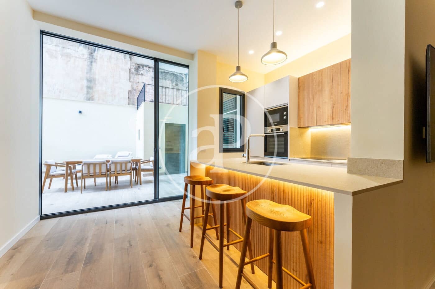 3 bedroom Apartment for rent in Palma de Mallorca - € 2,950 (Ref: 8726560)