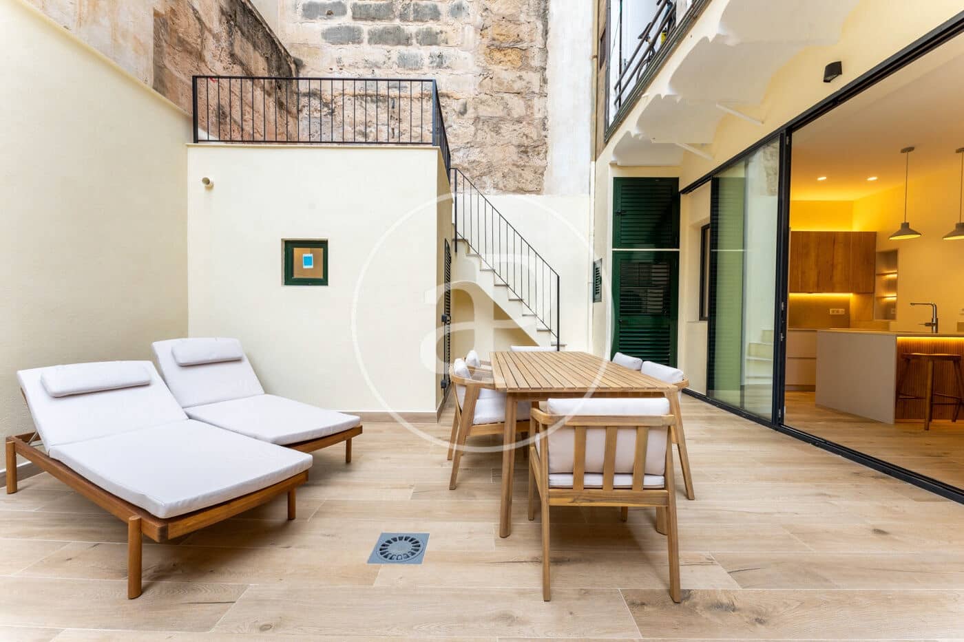 3 bedroom Apartment for rent in Palma de Mallorca - € 2,950 (Ref: 8726560)