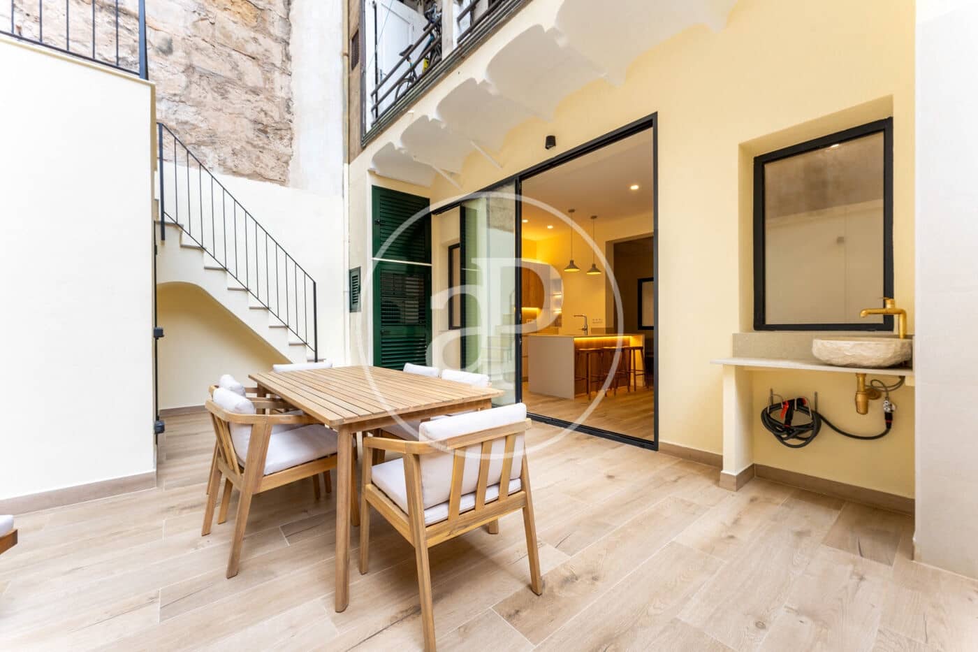 2 quarto Apartamento para arrendar em Palma de Mallorca - 2 950 € (Ref: 8726561)