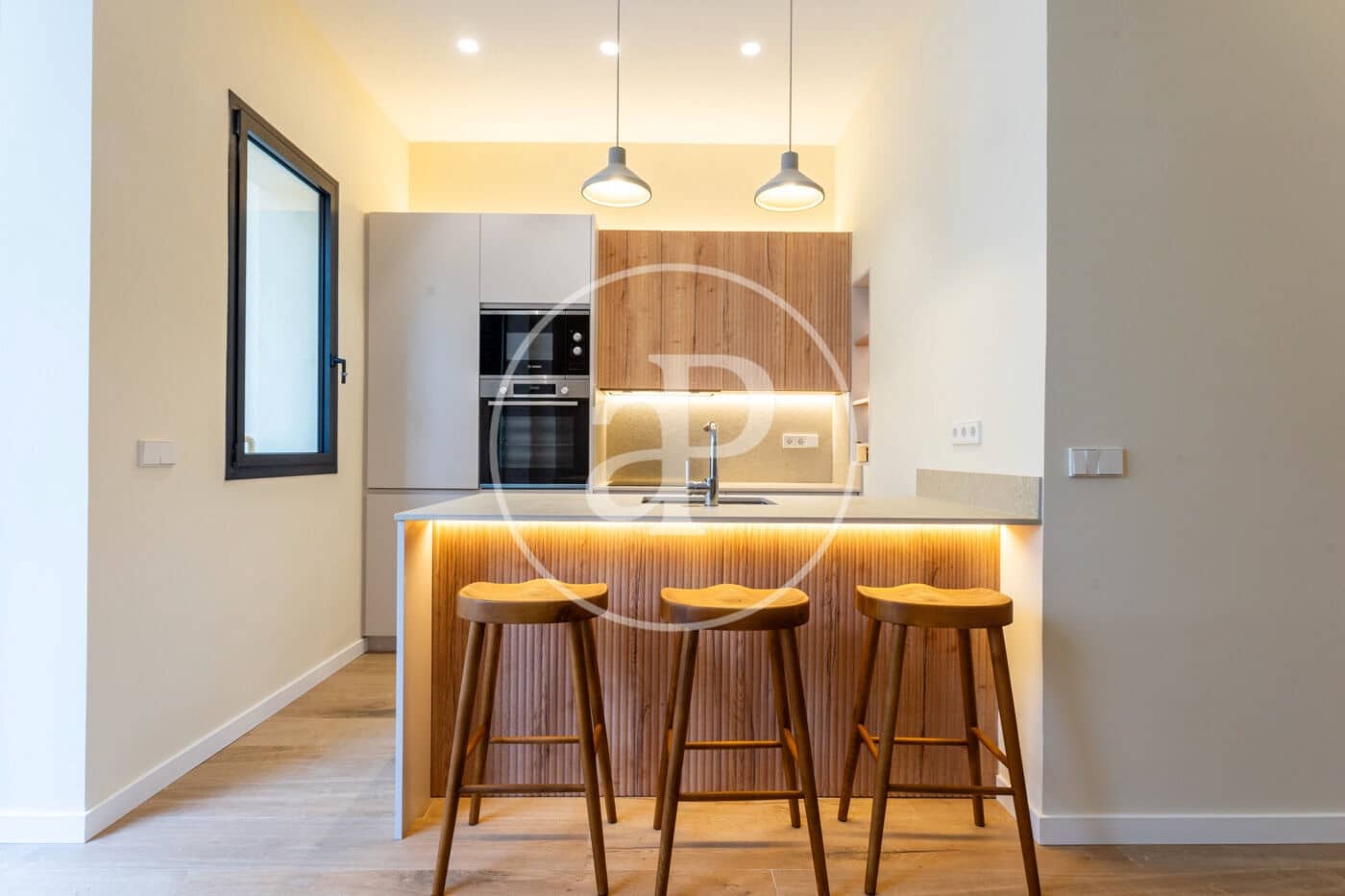 2 quarto Apartamento para arrendar em Palma de Mallorca - 2 950 € (Ref: 8726561)