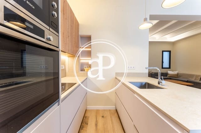 2 quarto Apartamento para arrendar em Santa Catalina, Palma de Mallorca - 2 950 € (Ref: 8726561)