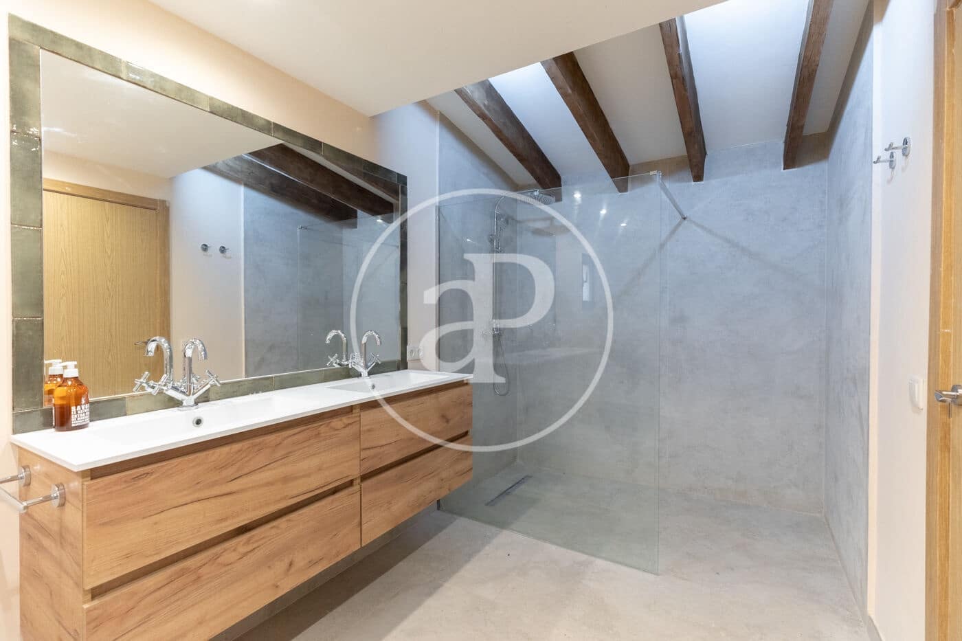 11 Zimmer Villa zu vermieten in Llucmajor mit Pool - 25.000 € (Ref: 8726568)