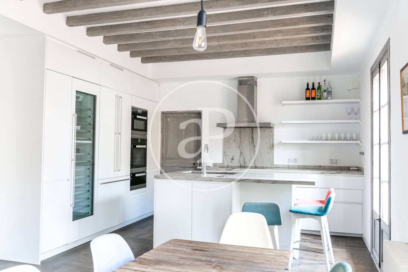 Apartamento de 2 habitaciones en Palma de Mallorca en alquiler - 5.000 € (Ref: 8726569)