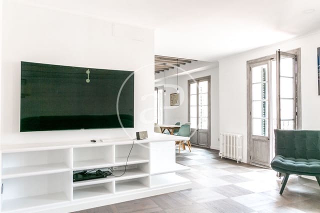 2 bedroom Apartment for rent in La Llotja - Born, Palma de Mallorca - € 5,000 (Ref: 8726569)