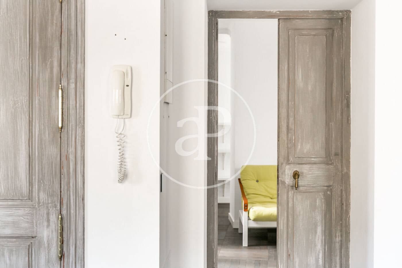 Apartamento de 2 habitaciones en Palma de Mallorca en alquiler - 5.000 € (Ref: 8726569)