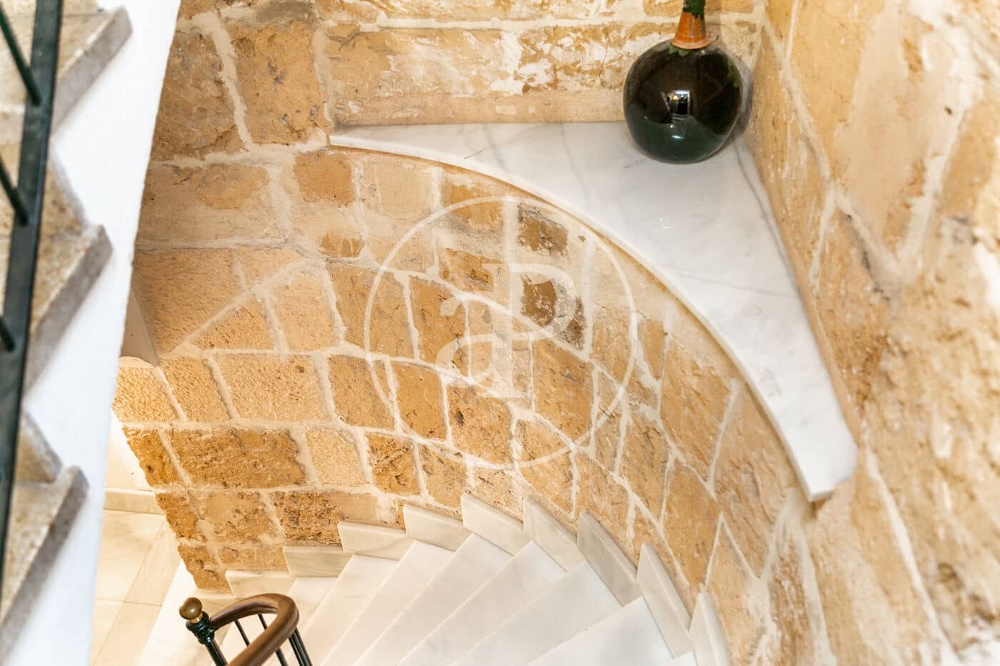 Apartamento de 2 habitaciones en Palma de Mallorca en alquiler - 5.000 € (Ref: 8726569)