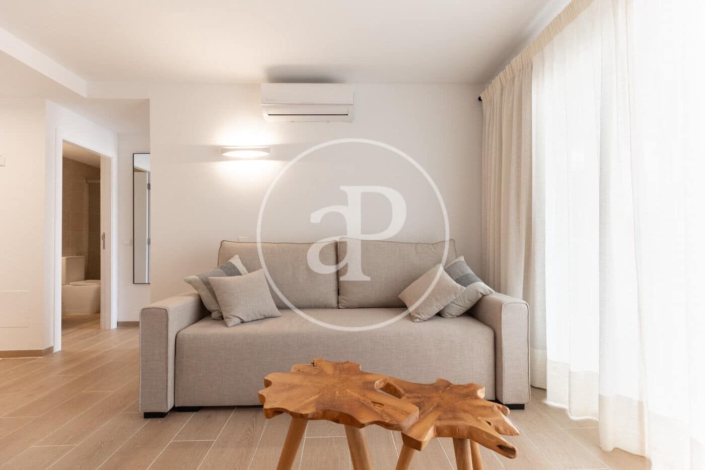 1 slaapkamer Appartement te huur in Cala Millor met zwembad - € 2.800 (Ref: 8726596)