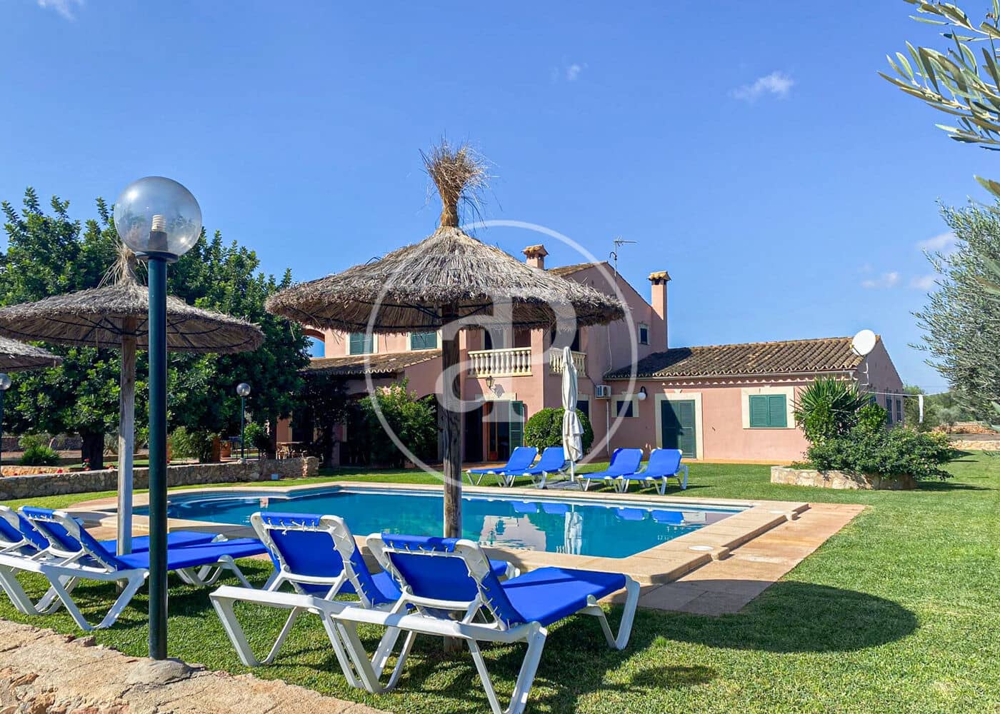 Villa/Maison de 5 chambres à louer à Llucmajor avec piscine - 10 000 € (Ref: 8726603)