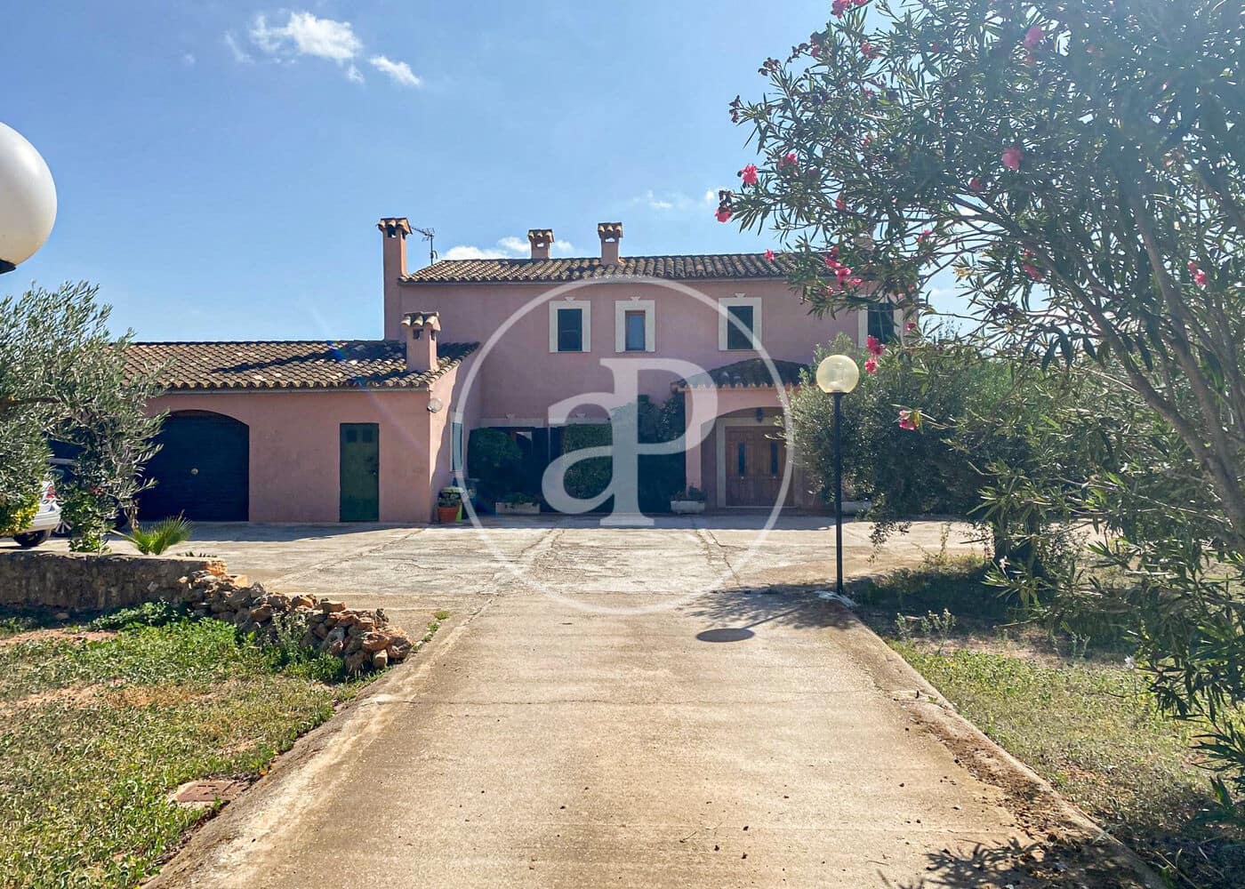 Villa/Maison de 5 chambres à louer à Llucmajor avec piscine - 10 000 € (Ref: 8726603)