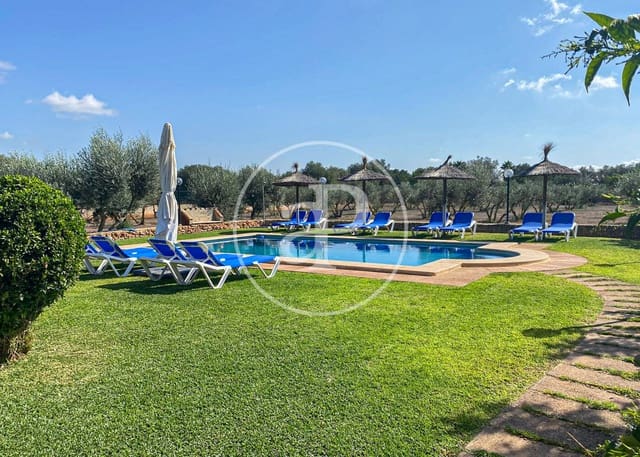 Villa/Maison de 5 chambres à louer à Llucmajor avec piscine - 10 000 € (Ref: 8726603)