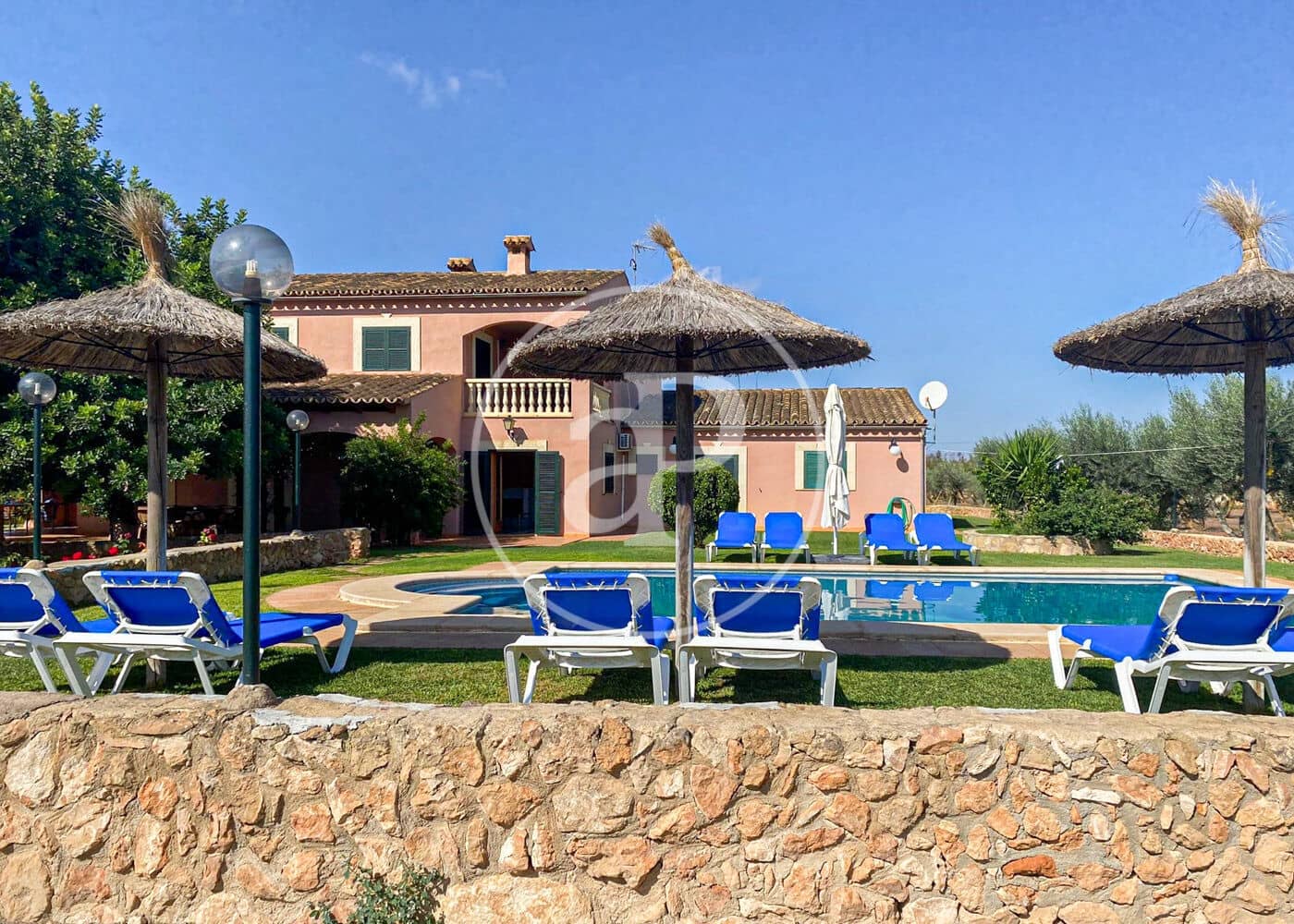 Villa/Maison de 5 chambres à louer à Llucmajor avec piscine - 10 000 € (Ref: 8726603)