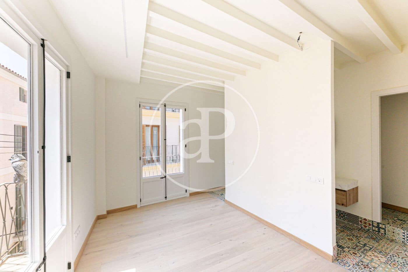 2 slaapkamer Appartement te huur in Palma de Mallorca - € 4.000 (Ref: 8726612)