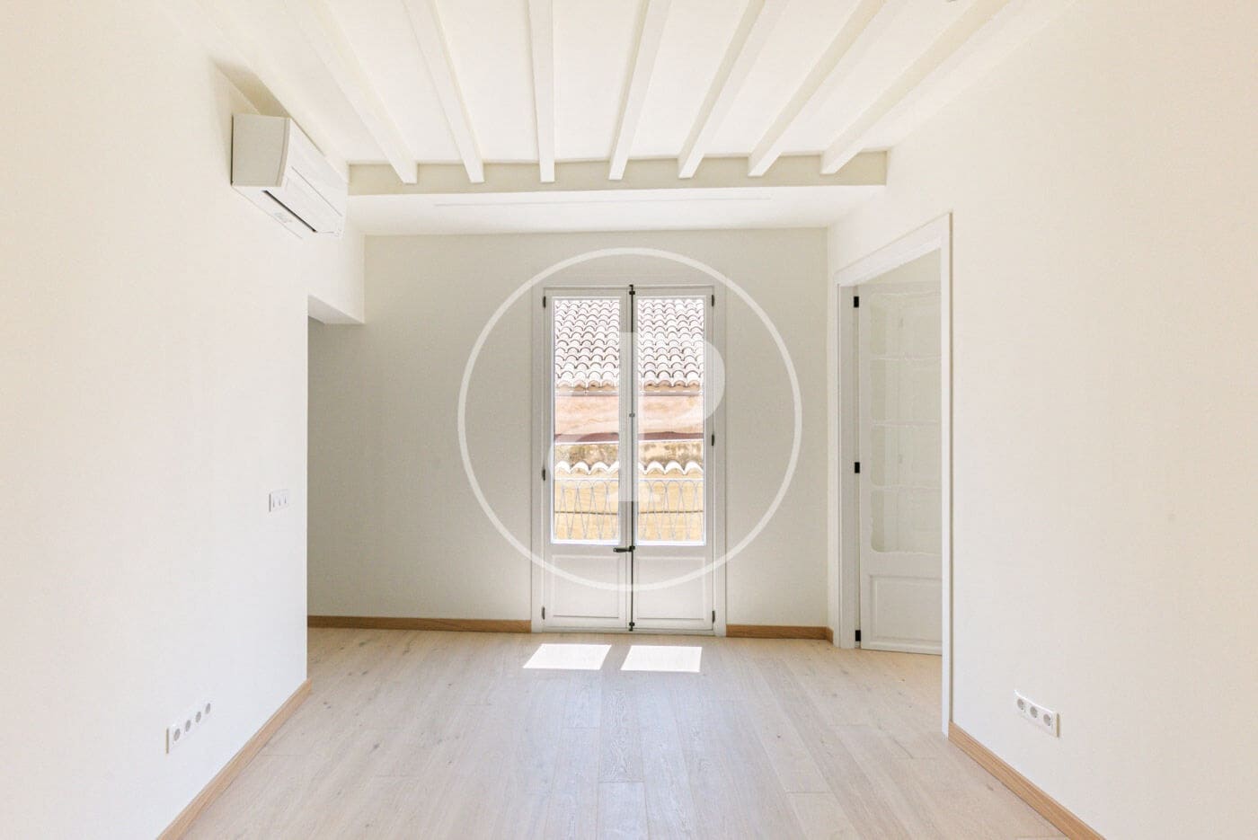 2 slaapkamer Appartement te huur in Palma de Mallorca - € 4.000 (Ref: 8726612)