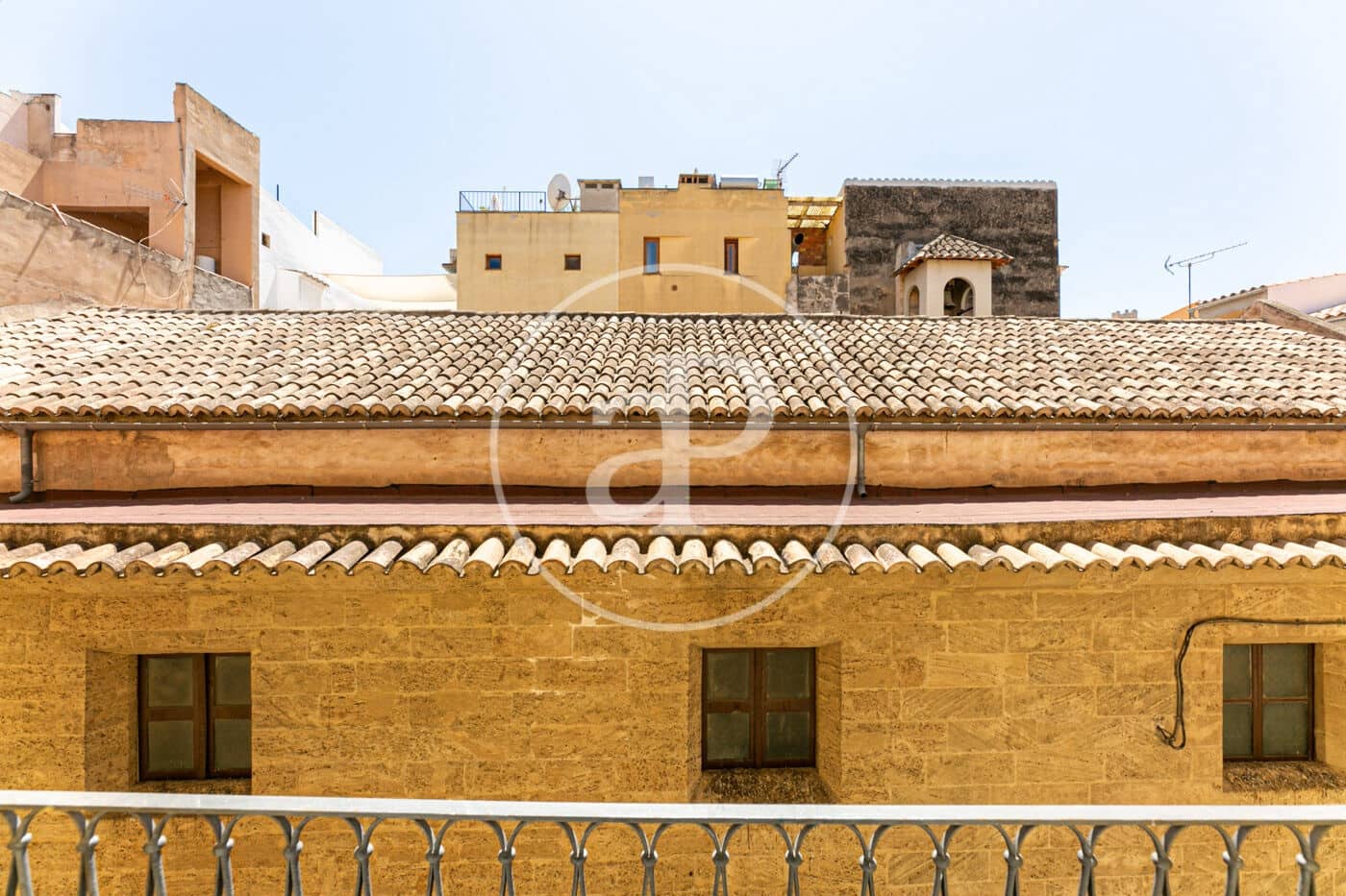 2 slaapkamer Appartement te huur in Palma de Mallorca - € 4.000 (Ref: 8726612)