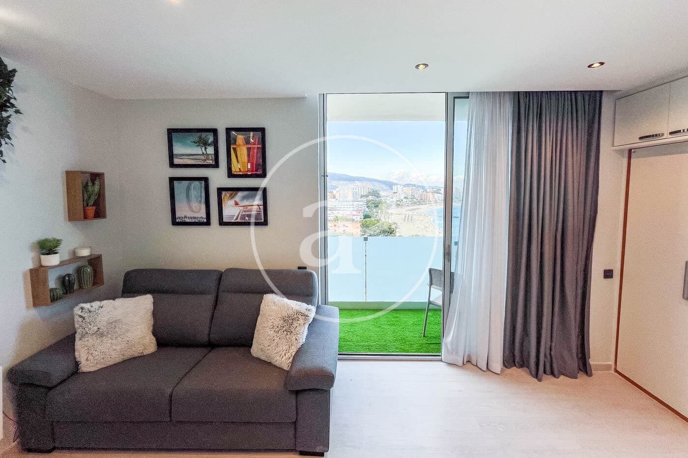 Appartement à louer à Magalluf avec piscine - 1 275 € (Ref: 8726616)