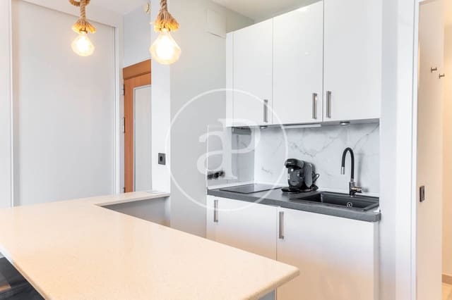 Apartment for rent in Magalluf, Calvià with pool - € 1,275 (Ref: 8726616)