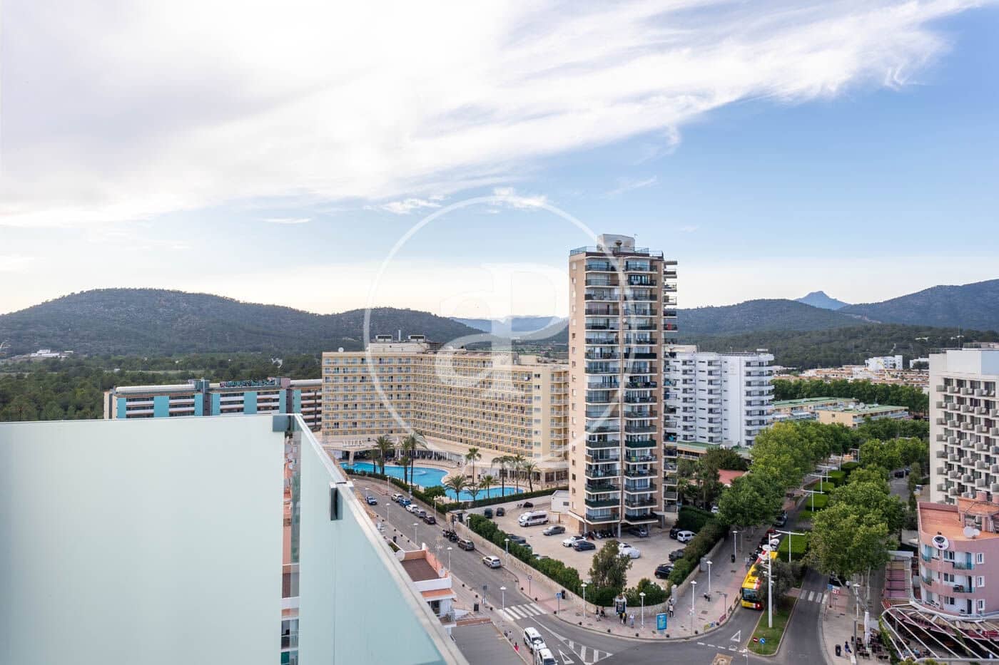 Appartement à louer à Magalluf avec piscine - 1 275 € (Ref: 8726616)