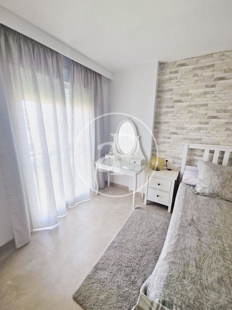 3 soverom Leilighet til leie i Portocristo / Port de Manacor med svømmebasseng - € 2 500 (Ref: 8726624)