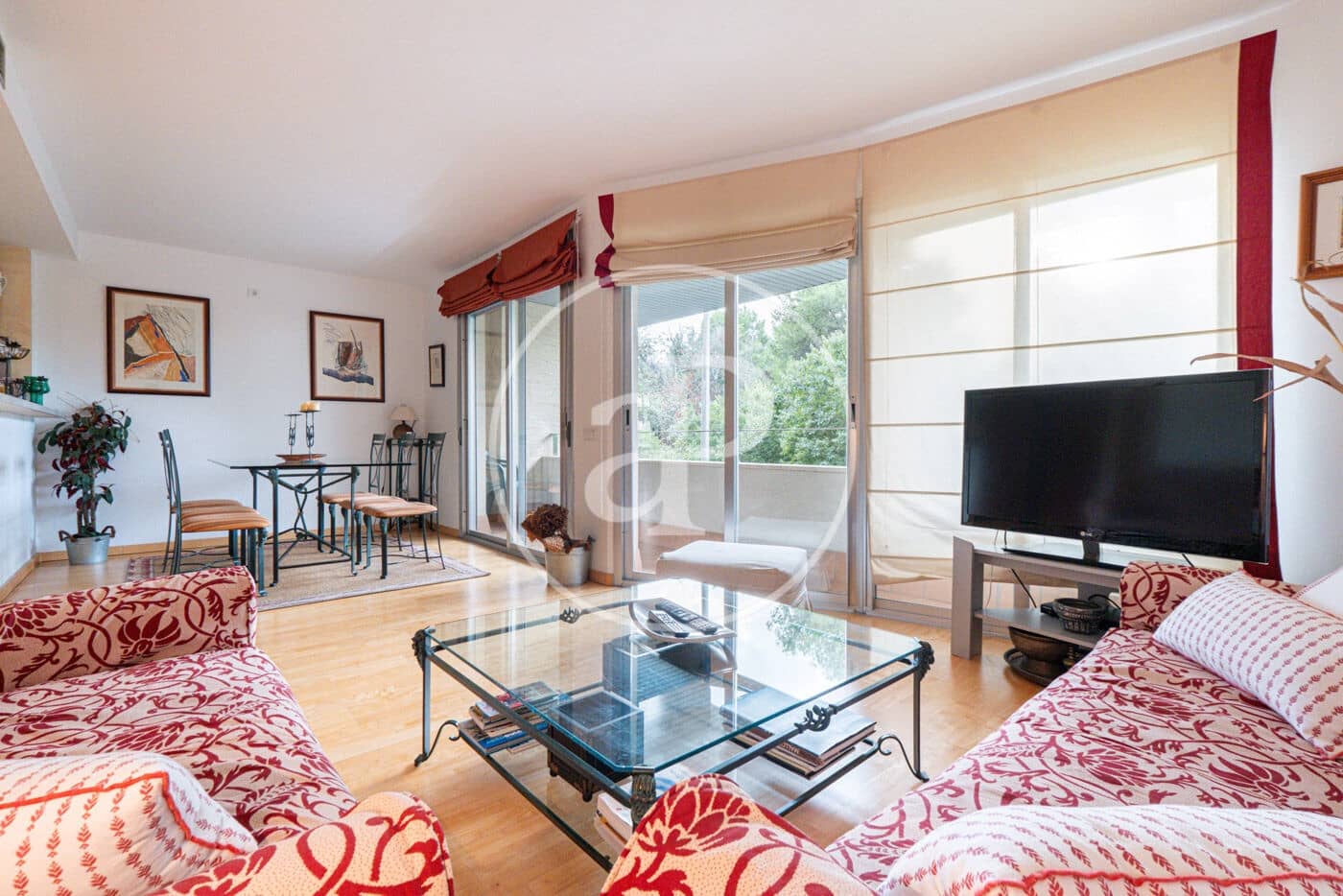 Apartamento de 2 habitaciones en Palma de Mallorca en alquiler con piscina - 1.800 € (Ref: 8726633)