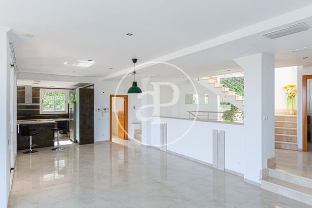 Appartement de 4 chambres à louer à Santa Ponsa, Calvià avec piscine - 15 000 € (Ref: 8726635)