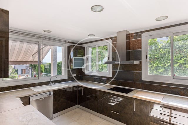 Appartement de 4 chambres à louer à Santa Ponsa, Calvià avec piscine - 15 000 € (Ref: 8726635)