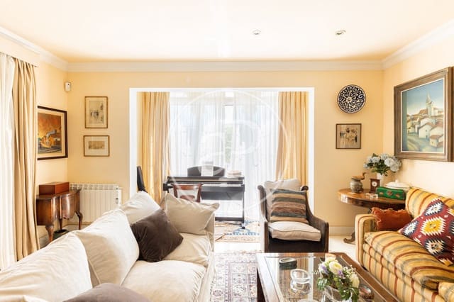 3 soveværelse Villa til leje i Son Vida, Palma de Mallorca med swimmingpool - € 5.000 (Ref: 8726637)