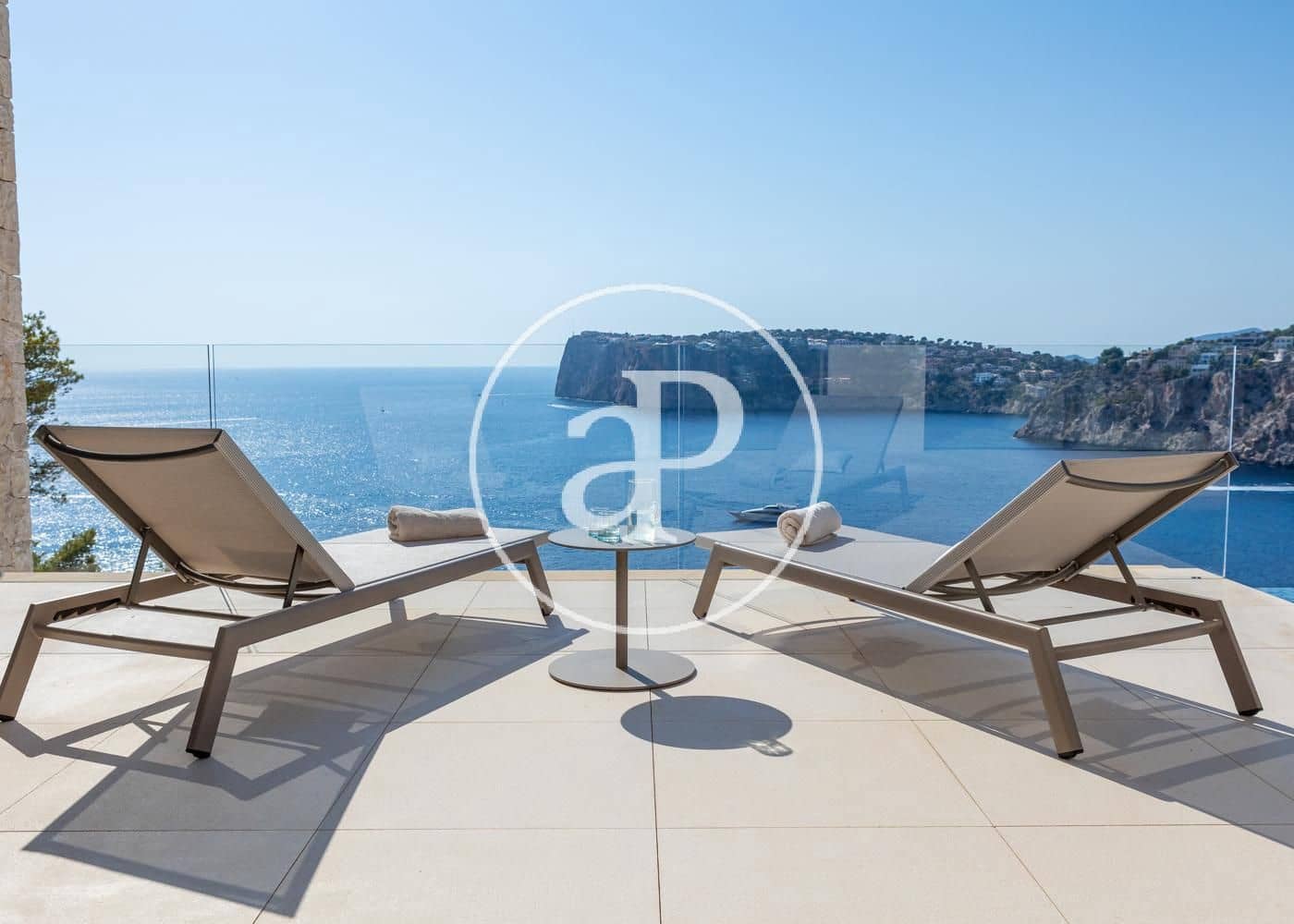 5 soveværelse Villa til salg i Puerto de Andratx med swimmingpool - € 12.900.000 (Ref: 8728725)