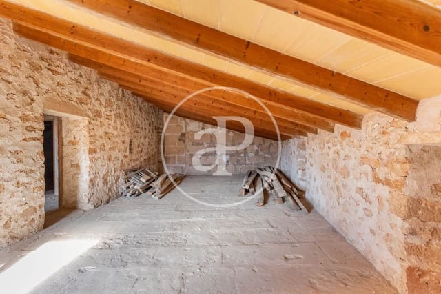 Villa til salgs i Santanyí - € 1 500 000 (Ref: 8802105)