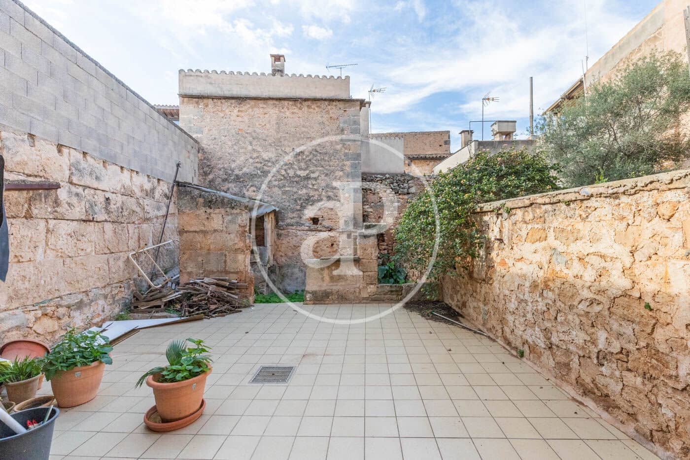 Villa til salgs i Santanyi - € 1 500 000 (Ref: 8802105)