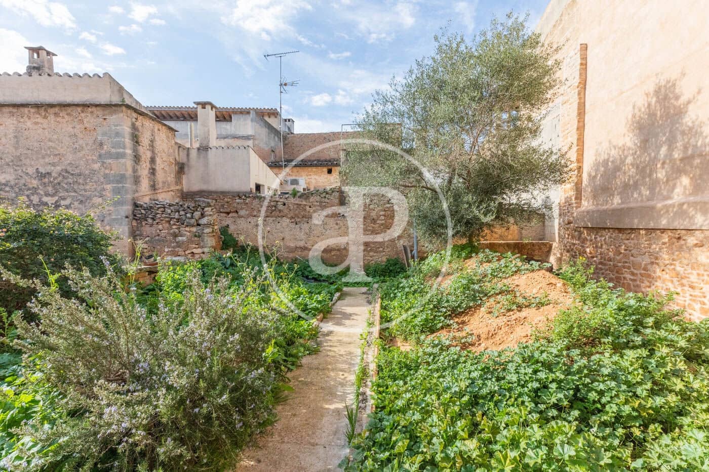 Villa til salgs i Santanyi - € 1 500 000 (Ref: 8802105)