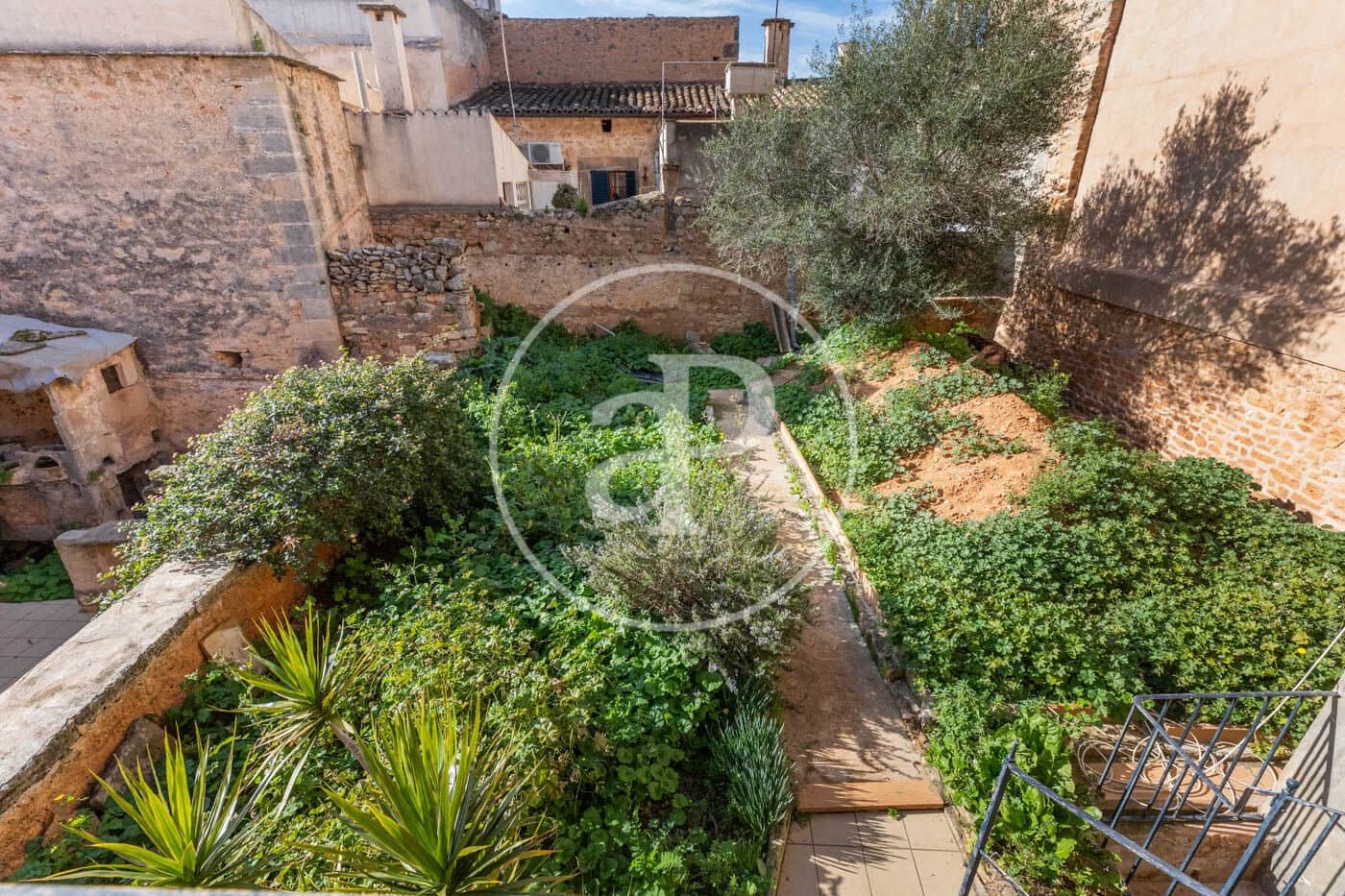 Villa til salgs i Santanyi - € 1 500 000 (Ref: 8802105)