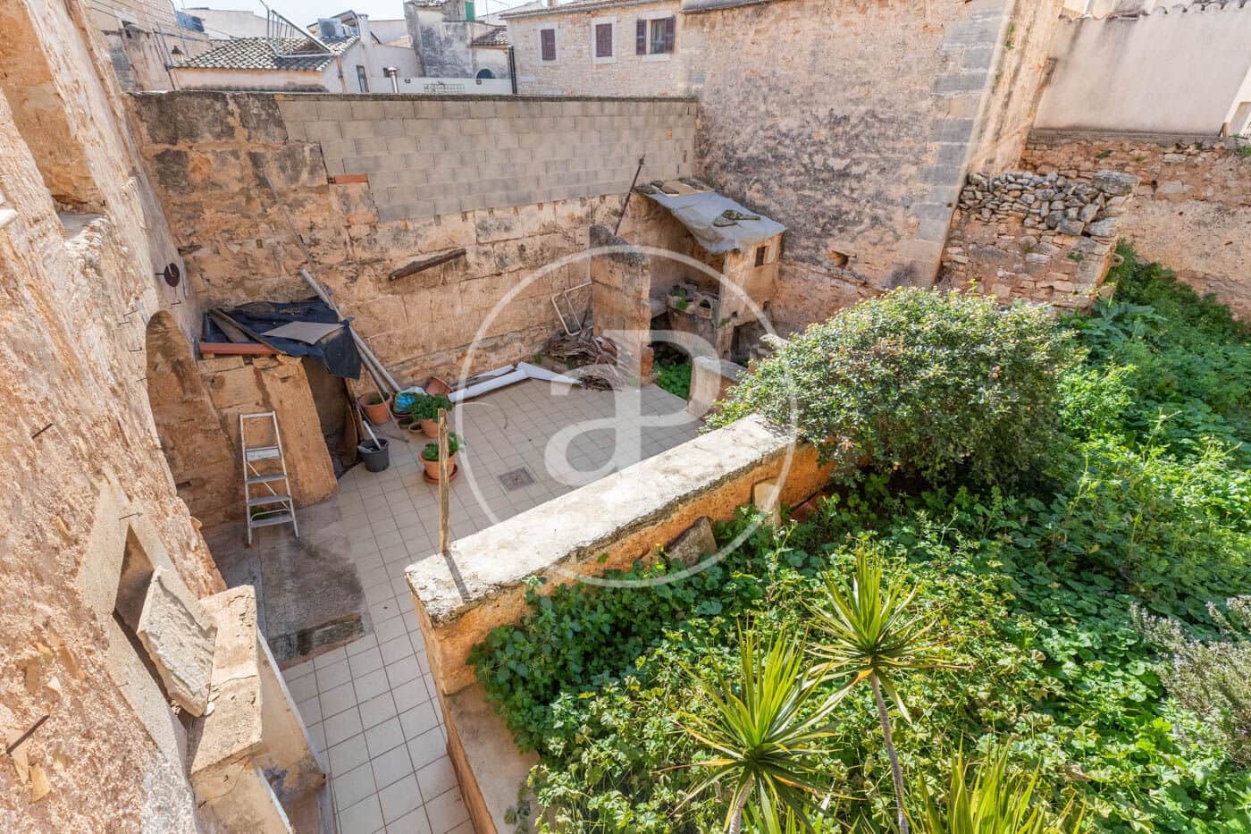 Villa til salgs i Santanyi - € 1 500 000 (Ref: 8802105)